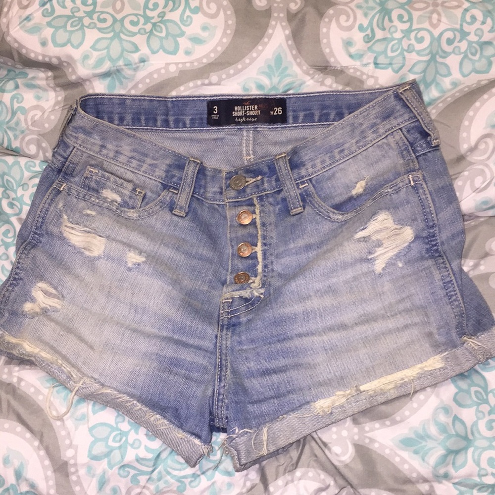 High rise Hollister shorts
